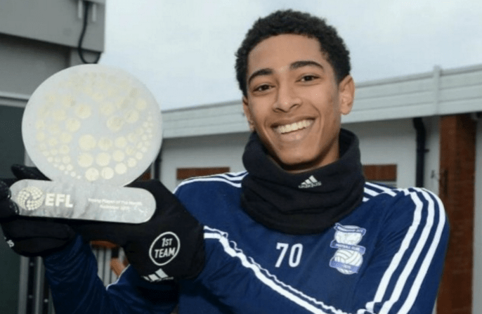 意甲半场：伊萨克森、厄德高破门，拉齐奥1-1博洛尼亚（意甲半场战报：伊萨克森、厄德高相继破门，拉齐奥暂1-1战平博洛尼亚）