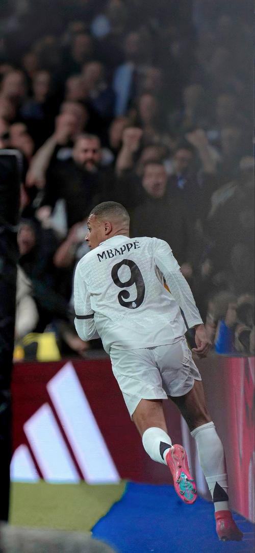 皮耶罗：尤文存在环境问题，心态轻松的球员来这之后都变沉重（皮耶罗：尤文氛围有问题，原本轻松的球员加盟后也会变得沉重）