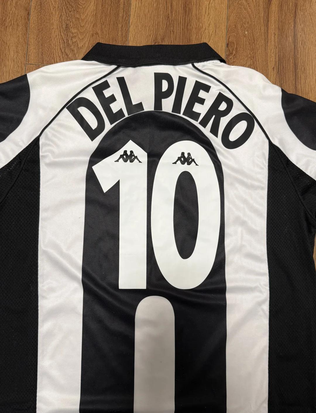 巴萨全力留住拉什福德 弗里克视其为优先目标（巴萨誓留拉什福德 弗里克将其列为头号目标）