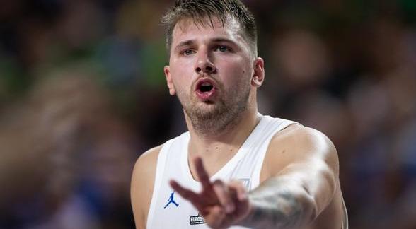 王楚钦：0-2落后算个屁！最累的他，打出了最硬的血性（王楚钦：0-2落后不算啥！最累的他，打出了最硬气的血性）