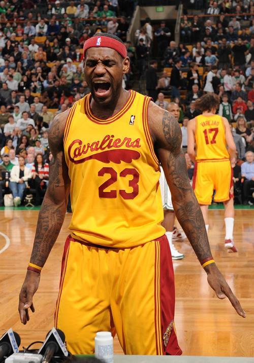 队报评法国vs阿塞拜疆：古斯托最佳，多人7分（《队报》评法阿之战：古斯托当选最佳，多人获评7分）