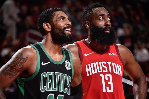 半场战报：赫罗纳1-0阿拉维斯，齐甘科夫建功（半场比分：赫罗纳1比0领先阿拉维斯，齐甘科夫破门）