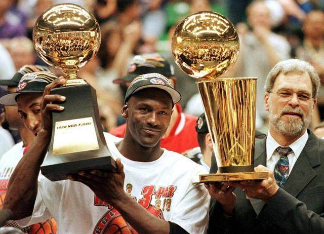 CBA季后赛前瞻：广东男篮力争三连冠,（CBA季后赛展望：广东冲击三连冠）