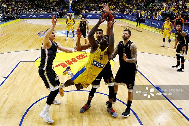 追梦格林：库里不在，我们需要巴特勒站出来解决进攻问题（追梦：库里缺阵，巴特勒需扛起进攻大旗）