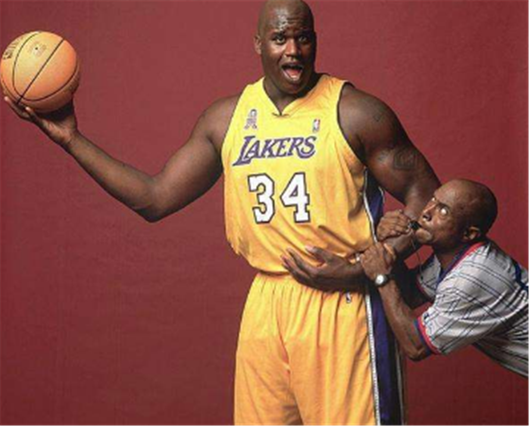 亚泰官方：对刘议阳实施“三停”；此前他被女友控诉出轨、裸聊（长春亚泰官宣对刘议阳执行“三停”，其此前遭女友指控出轨与裸聊）