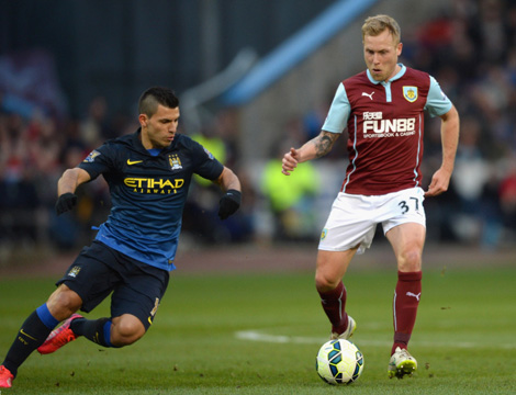 足球意大利名将宣布退役，时代落幕（意大利足坛传奇宣布挂靴，一个时代谢幕）